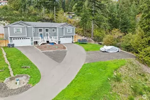 19019 E State Route 3, Allyn, WA 98524 - Photo 1