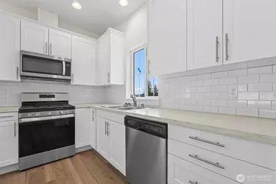 19019 E State Route 3 #A-B, Allyn, WA 98524 - Photo 16