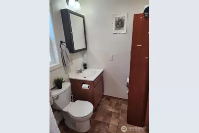 821 W Garfield Street, Mount Vernon, WA 98273 - Photo 10