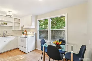 1005 NE 170th St, Shoreline, WA 98155 - Photo 10