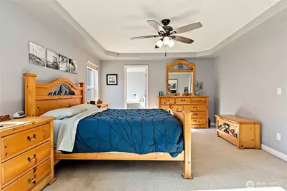 11428 210th Avenue Ct E, Bonney Lake, WA 98391 - Photo 14