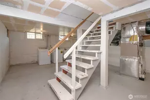 1204 S Oak St, Port Angeles, WA 98362 - Photo 24