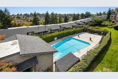 2920 76th Avenue SE #411, Mercer Island, WA 98040 - Photo 20