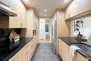 2920 76th Ave SE, Mercer Island, WA 98040 - Photo 4