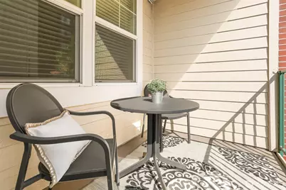 530 4th Avenue W #206, Seattle, WA 98119 - Photo 22