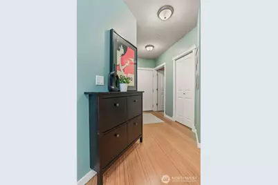 530 4th Avenue W #206, Seattle, WA 98119 - Photo 6