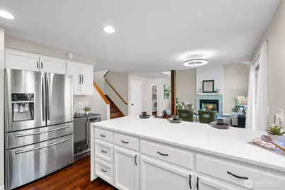 16808 119th Place NE, Bothell, WA 98011 - Photo 8