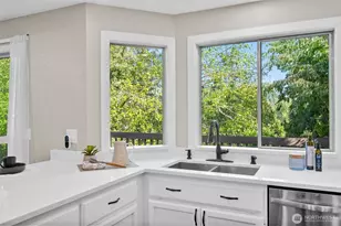 16808 119th Pl NE, Bothell, WA 98011 - Photo 10