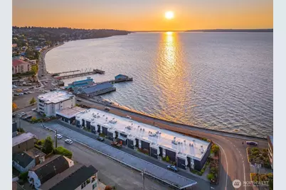 28120 Redondo Beach Drive S #206, Des Moines, WA 98198 - Photo 2