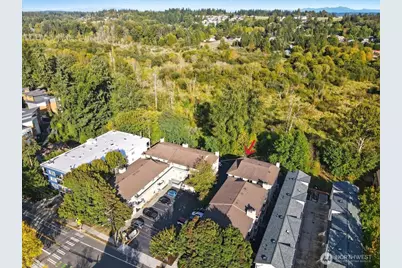 18150 73rd Avenue NE #B306, Kenmore, WA 98028 - Photo 22