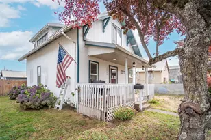 1222 Delaware Ave, Centralia, WA 98531 - Photo 8