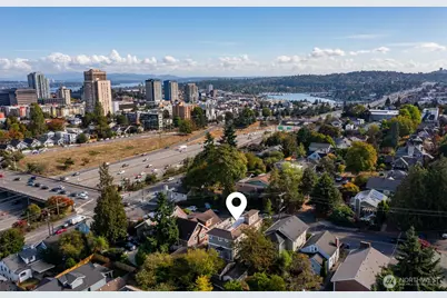 400 NE 50th Street, Seattle, WA 98105 - Photo 28