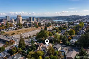 400 NE 50th St, Seattle, WA 98105 - Photo 28