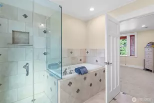 400 NE 50th St, Seattle, WA 98105 - Photo 20