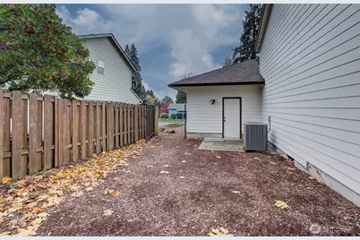 10216 SE 15th Street, Vancouver, WA 98664 - Photo 36