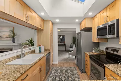 15505 81st Avenue NE, Kenmore, WA 98028 - Photo 12