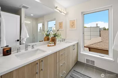 1748 B NW 62nd Street, Seattle, WA 98107 - Photo 18