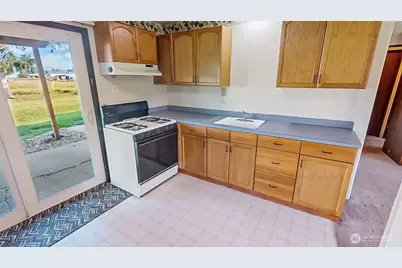 14835 Valley View Drive, Mount Vernon, WA 98273 - Photo 14