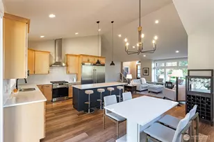 301 S Park St, Lynden, WA 98264 - Photo 8