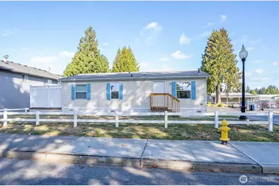 607 37th Street SE #77, Auburn, WA 98002 - Photo 2