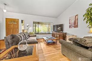 16119 13th Ave Ct E, Tacoma, WA 98445 - Photo 4