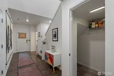 610 Meadowwood Drive SW, Olympia, WA 98502 - Photo 6