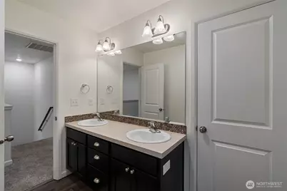 610 Meadowwood Drive SW, Olympia, WA 98502 - Photo 32