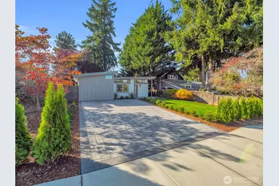 3131 112th Avenue SE, Bellevue, WA 98004 - Photo 2