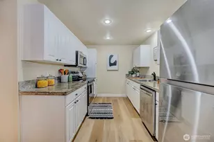 13820 NE 65th St, Redmond, WA 98052 - Photo 6