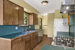 1315 Mill Ave, Bellingham, WA 98225 - Photo 8