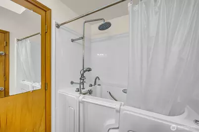 21010 68th Street Court E, Bonney Lake, WA 98391 - Photo 24