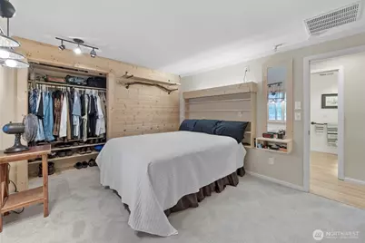 12509 206th Place SE, Issaquah, WA 98027 - Photo 16