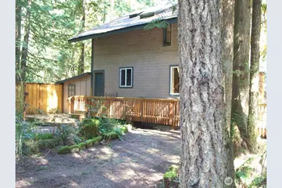 6989 Snoqualmie Place, Glacier, WA 98244 - Photo 2