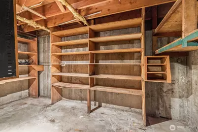 101 E Whidby Avenue, Port Angeles, WA 98362 - Photo 34