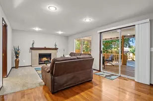 18008 25th Dr SE, Bothell, WA 98012 - Photo 14