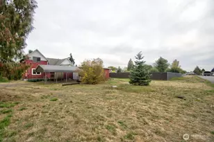 208 W Roanoke, Centralia, WA 98531 - Photo 10