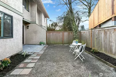 10002 NE 138th Place #T1, Kirkland, WA 98034 - Photo 28