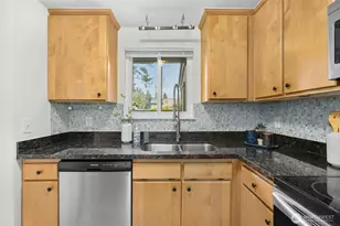 10002 NE 138th Pl, Kirkland, WA 98034 - Photo 14