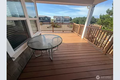 35210 F Place, Ocean Park, WA 98640 - Photo 8