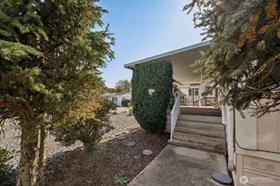 1706 73rd St E, Tacoma, WA 98404 - Photo 2