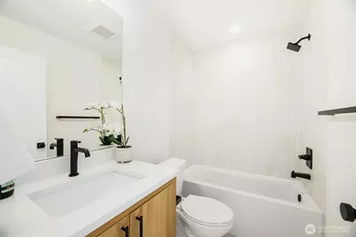 1805 SW Elmgrove Street, Seattle, WA 98106 - Photo 16