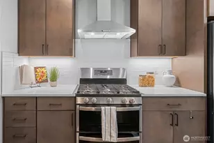 13416 186th Ave E, Bonney Lake, WA 98391 - Photo 12