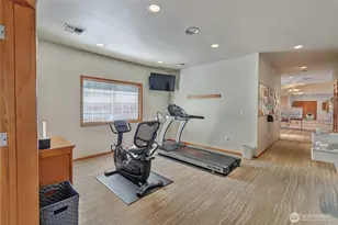 6110 91st St E, Puyallup, WA 98371 - Photo 22