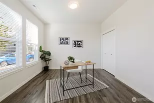 2074 NW Winterset Ln, Silverdale, WA 98383 - Photo 4