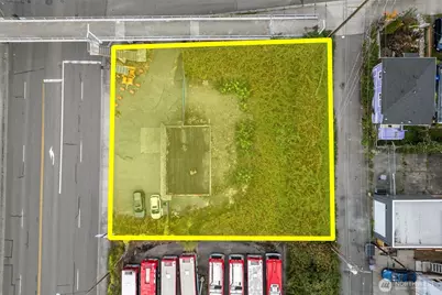 2501 W Marine View Drive, Everett, WA 98201 - Photo 2