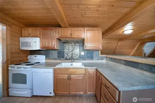 672 SE Mount Olympus Ave, Ocean Shores, WA 98569 - Photo 22