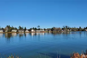 672 SE Mount Olympus Ave, Ocean Shores, WA 98569 - Photo 2