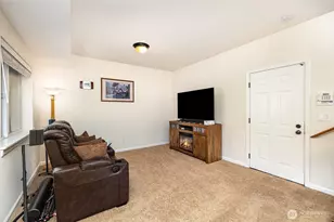 325 Chelan Pl NE, Renton, WA 98059 - Photo 18