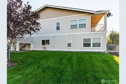 23772 Crescent Bay Drive NW #107, Quincy, WA 98848 - Photo 26