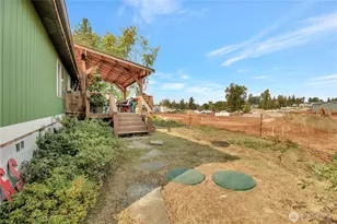 8624 E Sunnyside School Rd, Marysville, WA 98270 - Photo 10